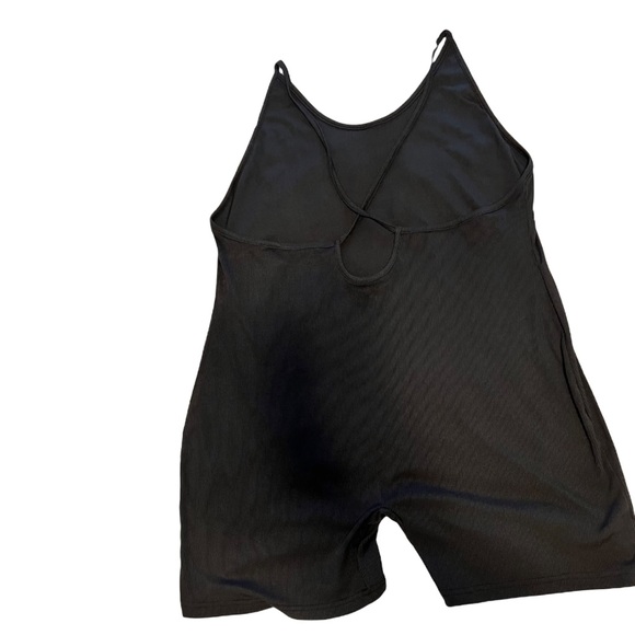 PLUS CRISSCROSS SLEEP ROMPER - Picture 6 of 8